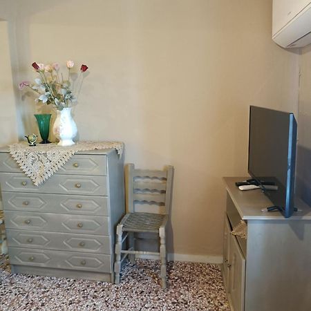 Giorgos House Apartment Калампака Екстериор снимка